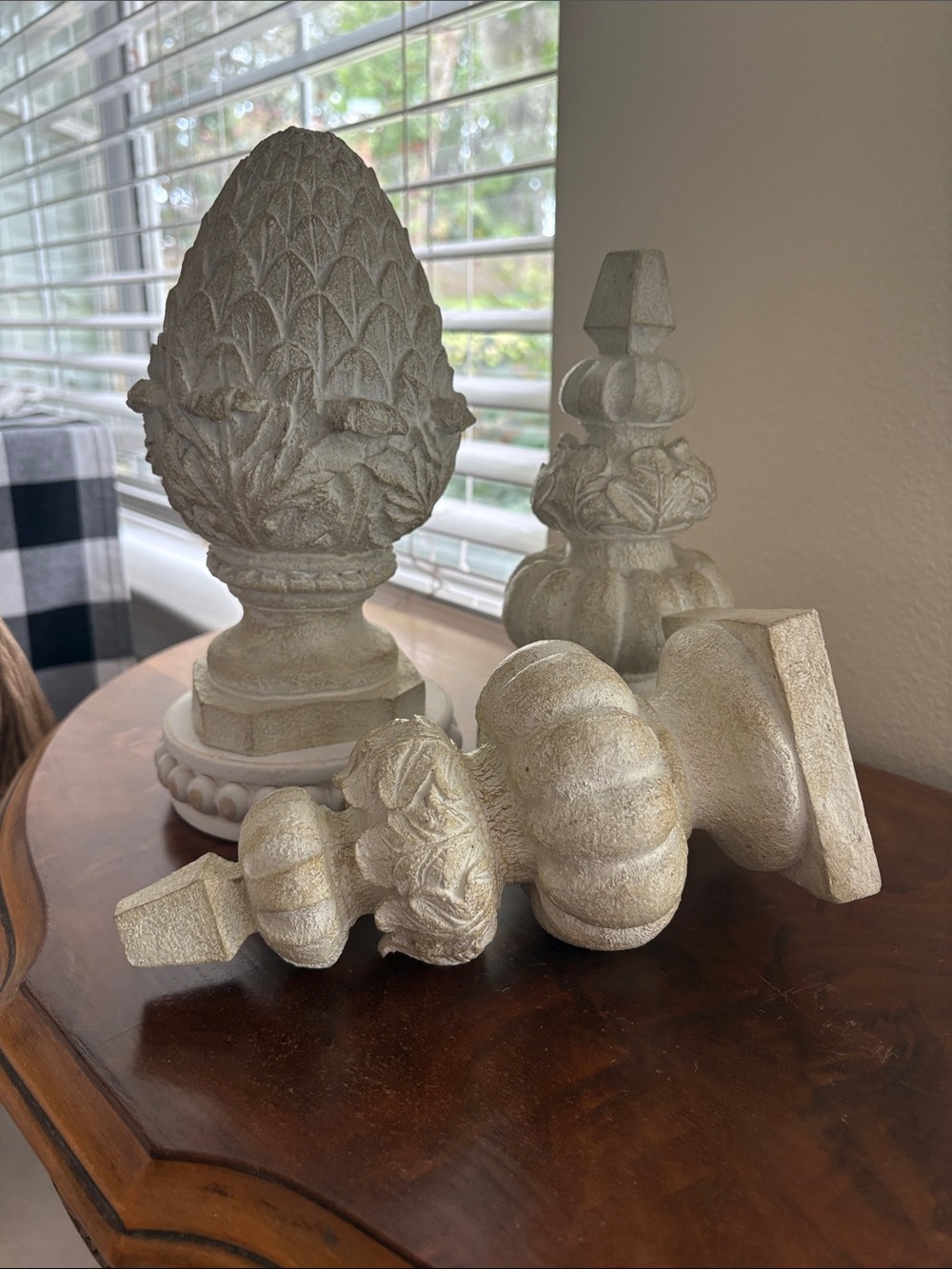 TRIO Resin Artichoke & Spires Finials French Country Farmhouse Cottagecore - Picture 4 of 16